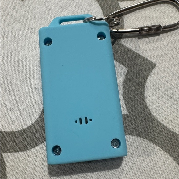 Flipo Keychain LED Light Micro Guard - Picture 4 of 5